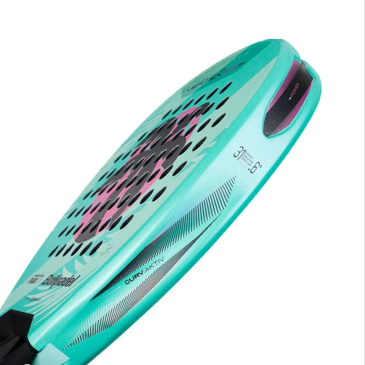 Bullpadel Vertex 05 Woman Miami 2026 – détail de la face inclinée