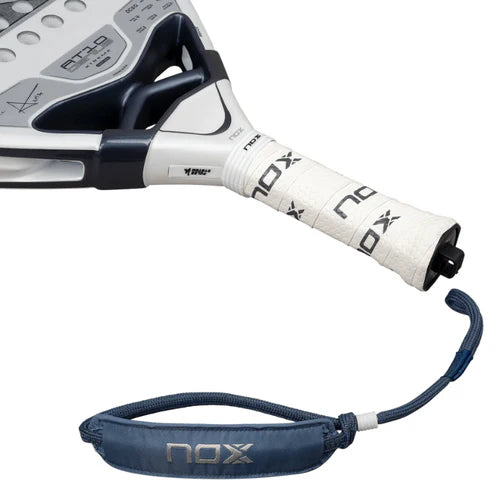 NOX AT10 Luxury Genius 12K Alum Xtrem Lite 2026 — Raquette de padel par Agustín Tapia