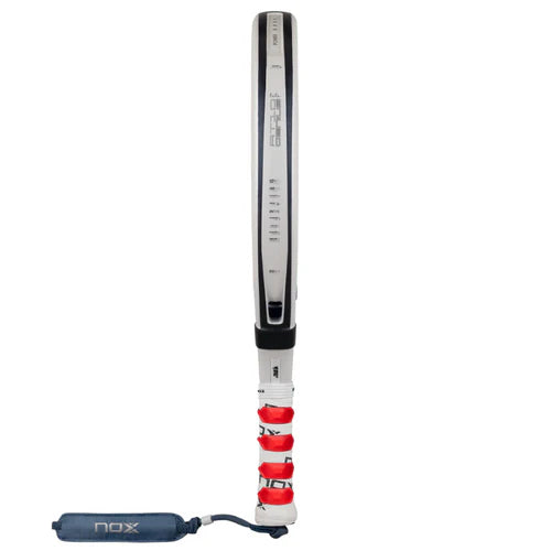 NOX AT10 Luxury Genius 12K Alum Xtrem Lite 2026 — Raquette de padel par Agustín Tapia