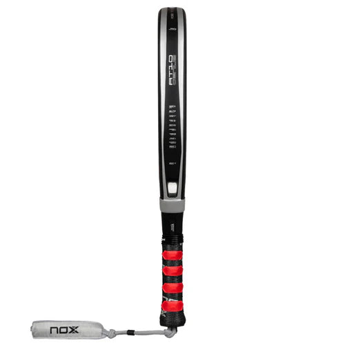 NOX AT10 Luxury Genius Attack 18K Alum 2026 — Raquette de padel par Agustín Tapia