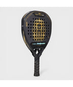 Bullpadel Vertex 05 Geo NewGiza LTD 2026 – vue de trois quarts face