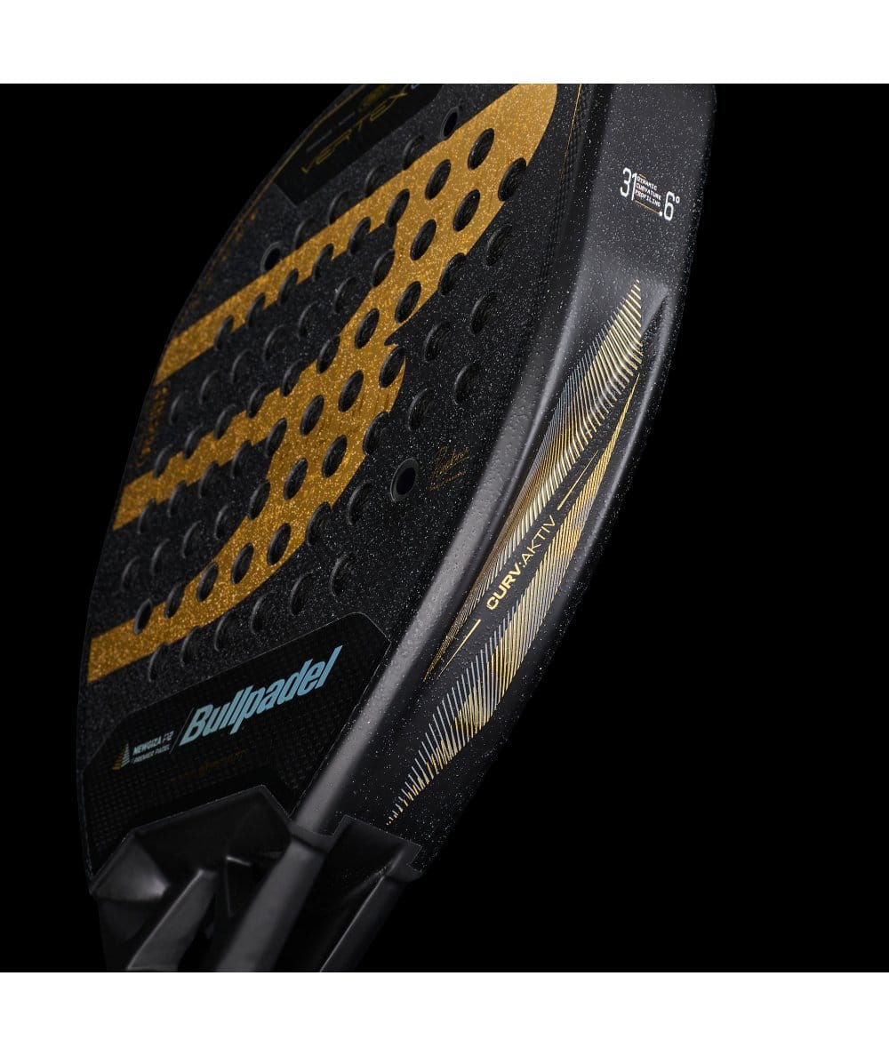 Bullpadel Vertex 05 Geo NewGiza LTD 2026 – détail de la face arrière
